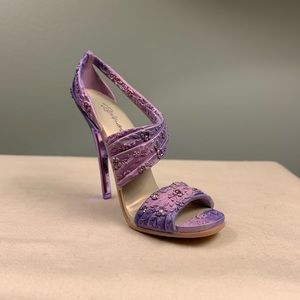 Candlelite by Lorraine Vail 2010 Shoe. This is a display shoe.